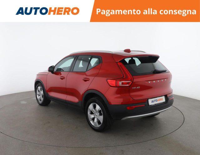 VOLVO XC40 B4 AWD Geartronic Momentum