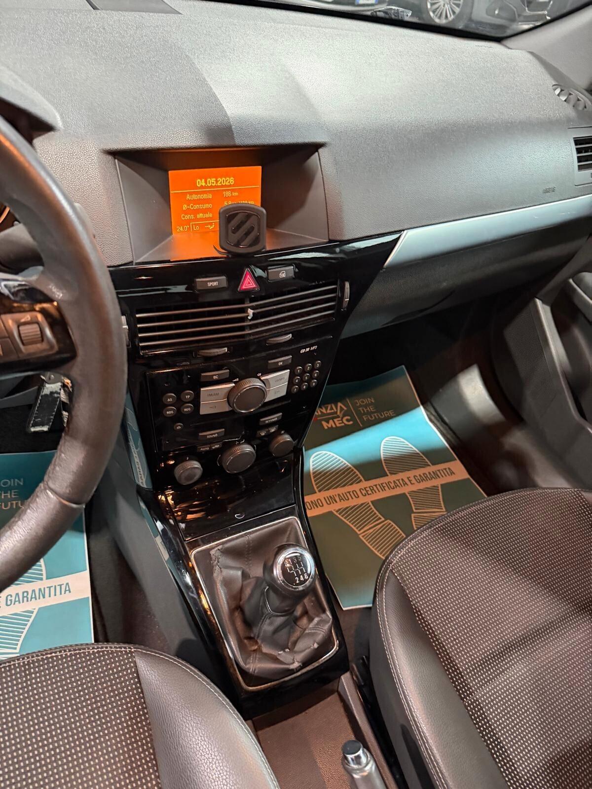 Opel Astra Sport+Pelle+4Stagioni+Neopatentati