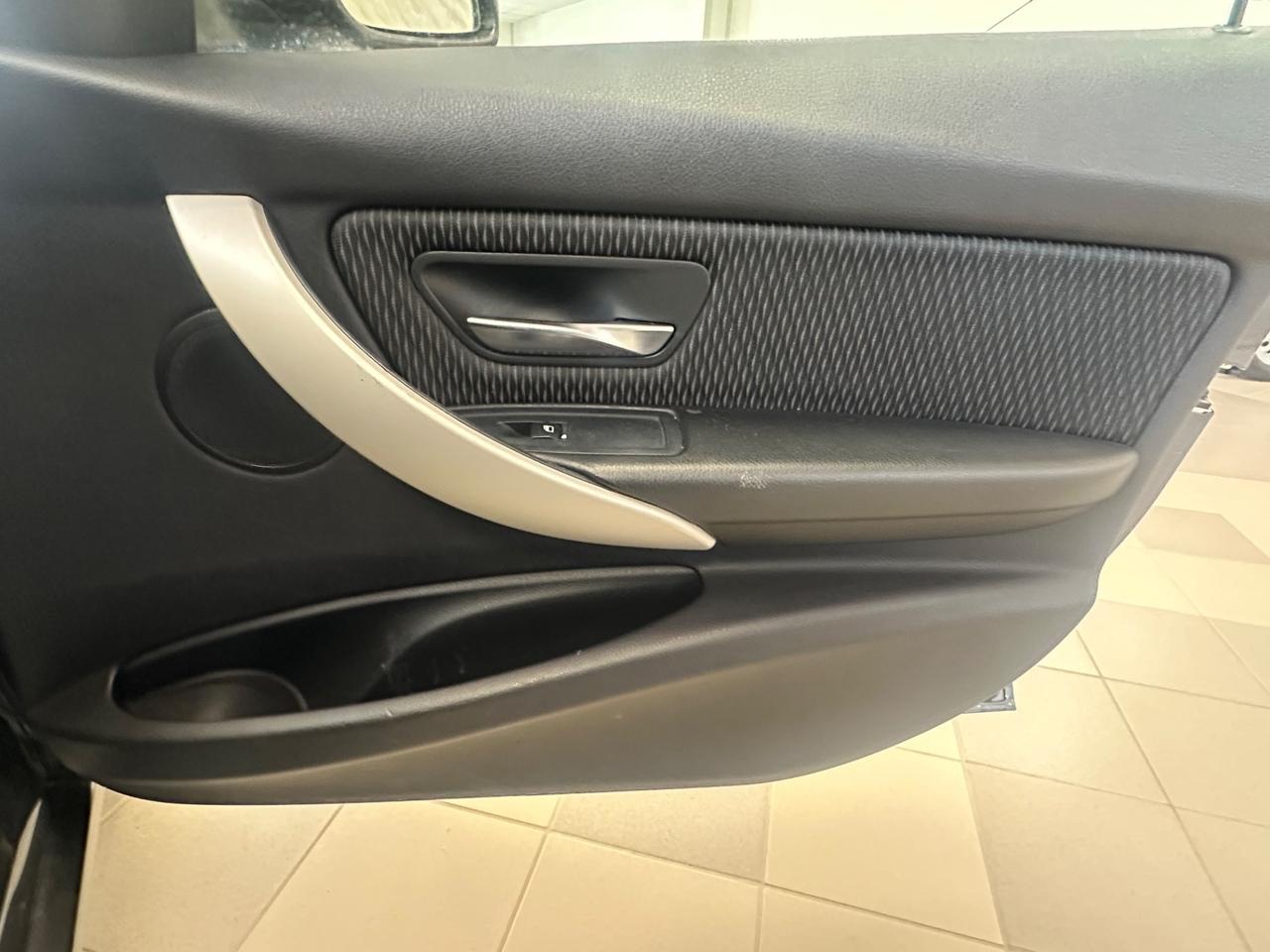 Bmw 320 320d xDrive Touring Business Advantage aut.