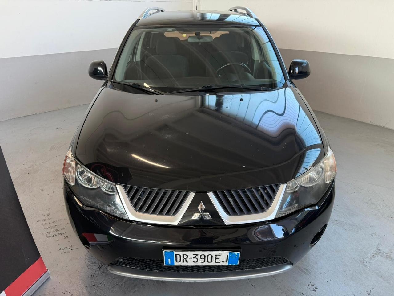 Mitsubishi Outlander 2.0 DI-D Invite DPF