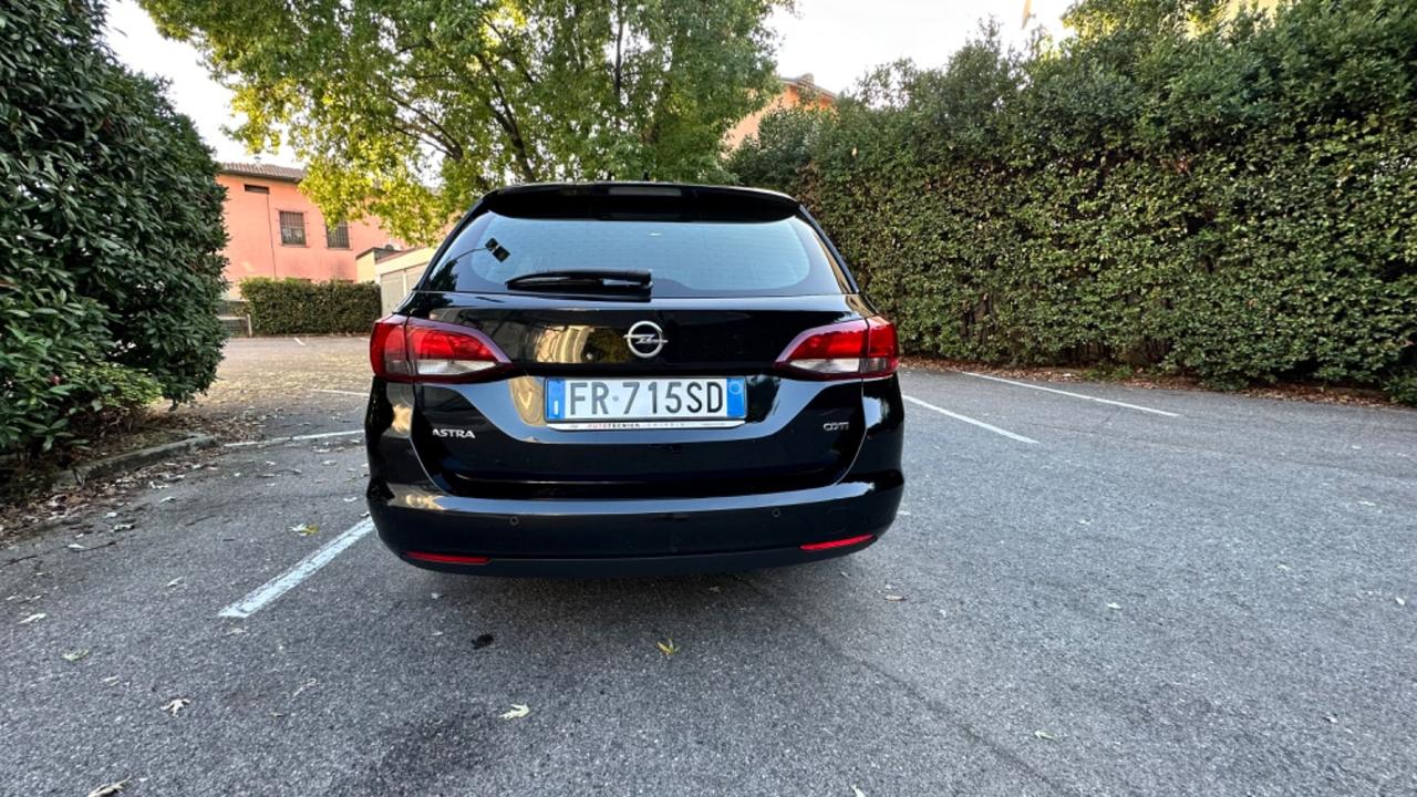 Opel Astra 1.6 CDTi 136CV.EURO6b.cambio automatico