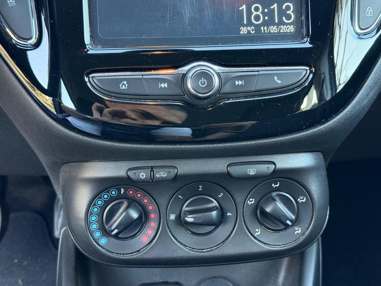 Opel Corsa 1.2 5 porte Cosmo benzina