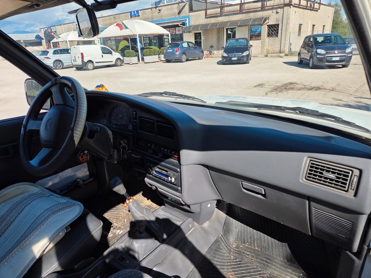 Toyota Hilux 2.4 D 4WD Extracab DC Pick-up