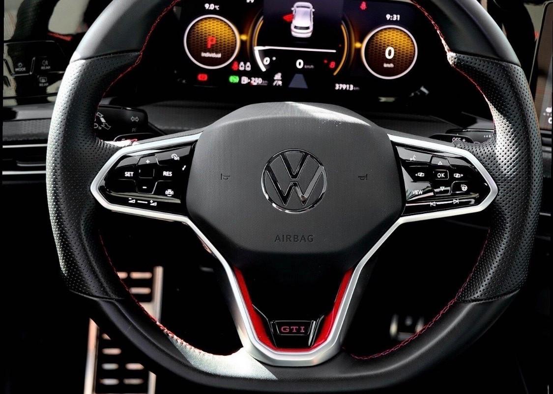 Volkswagen Golf GTI DSG 2.0 TSI 245cv “TETTO APRIBILE”