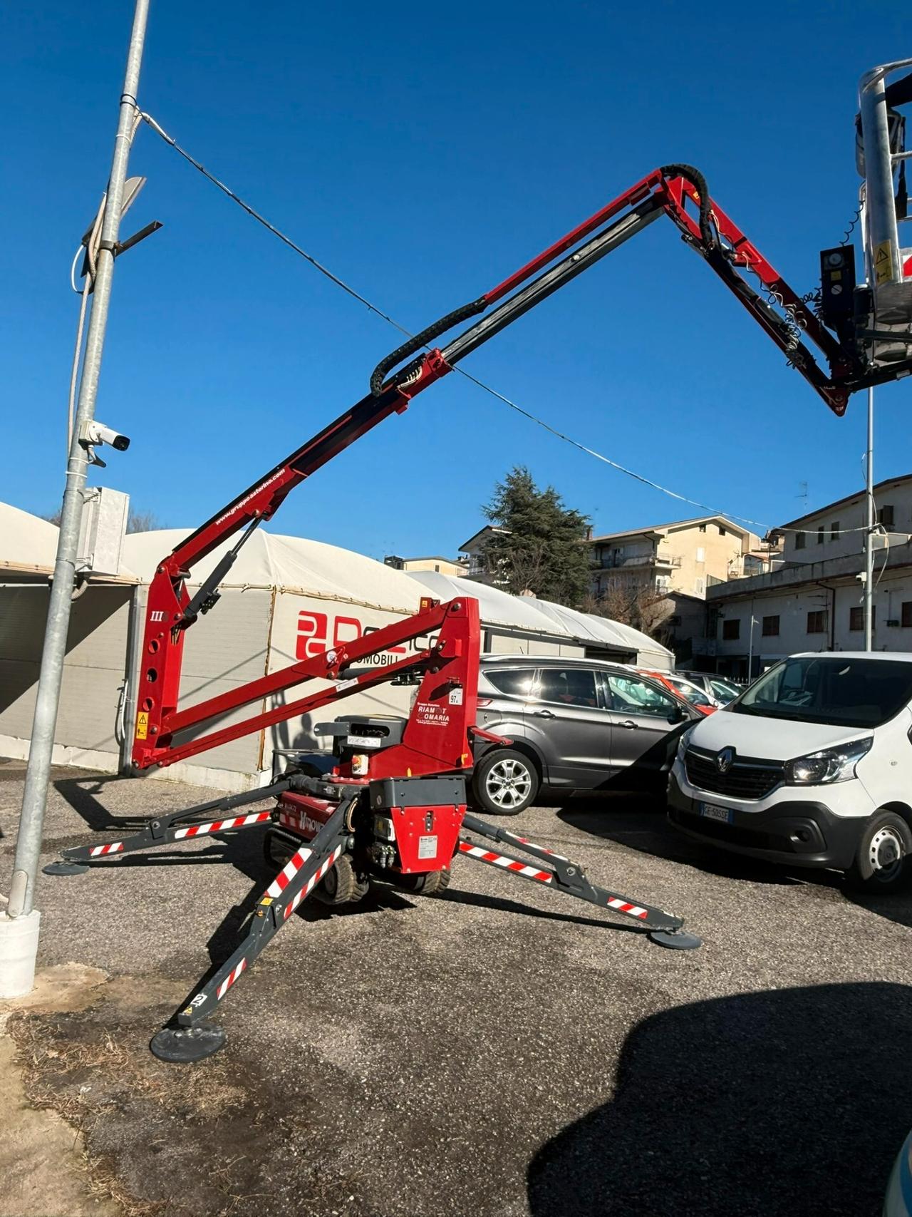 PIATTAFORMA HINOWA LIGHTLIFT 14,72