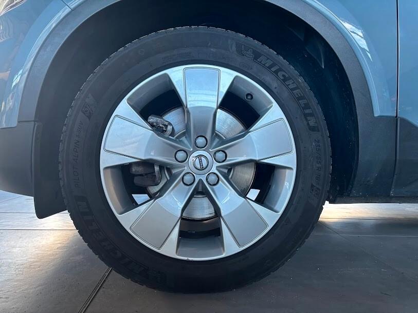 Volvo XC40 B4 AWD Geartronic Momentum Pro