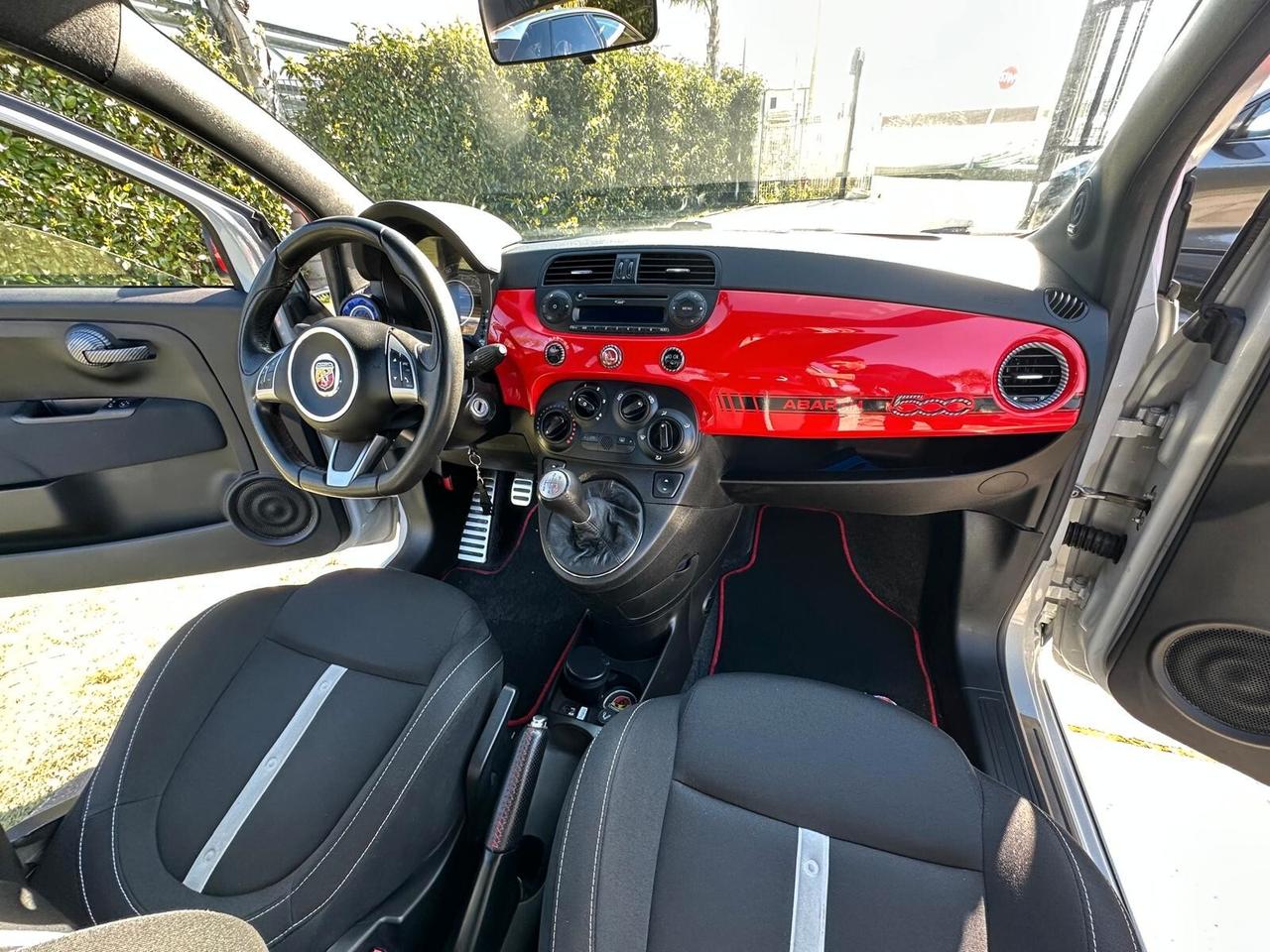 Abarth 500 1.4 Turbo T-Jet 135CV 2011