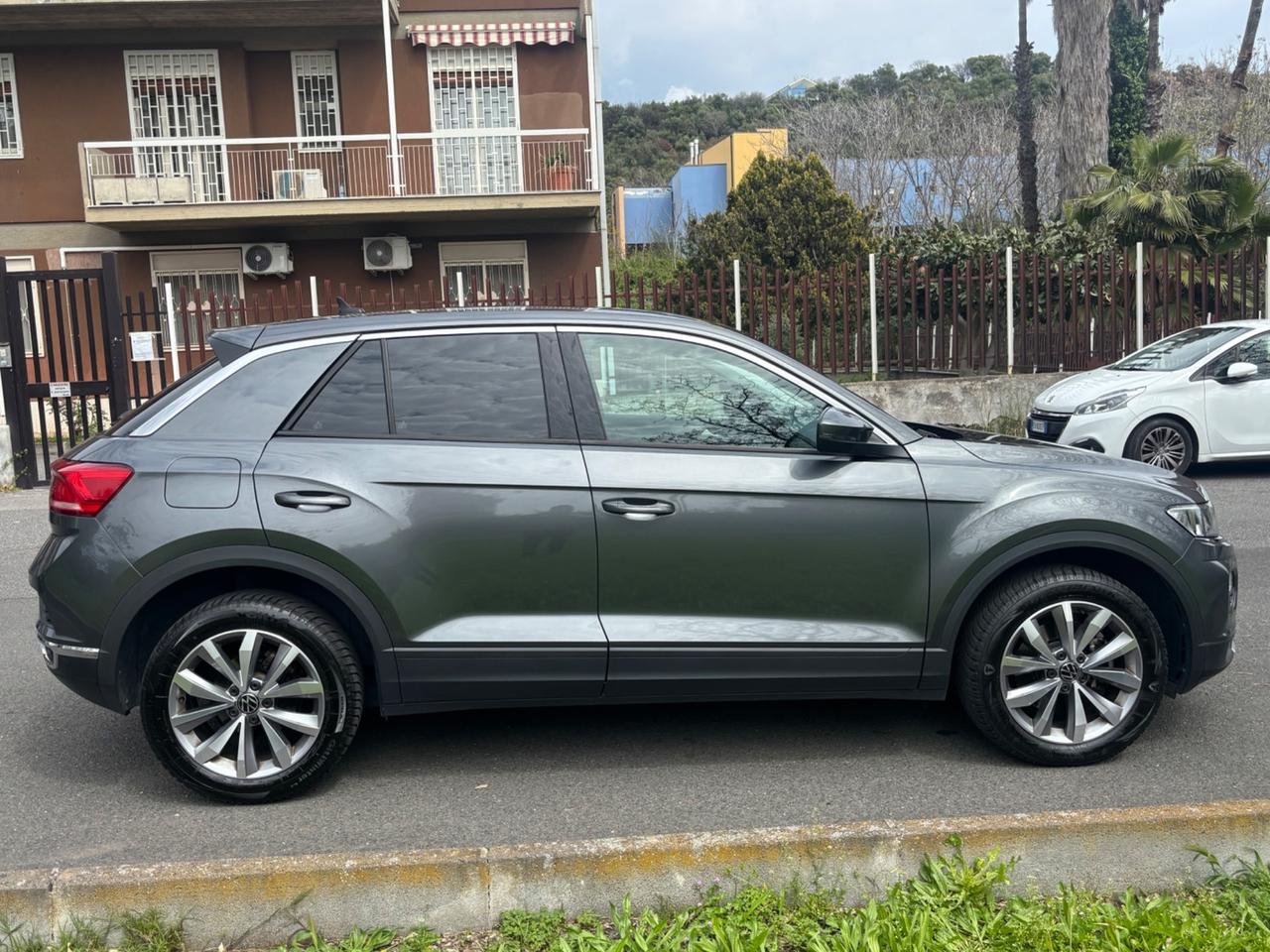 Volkswagen T-Roc 2.0 TDI 150 CV DSG BlueMotion Technology