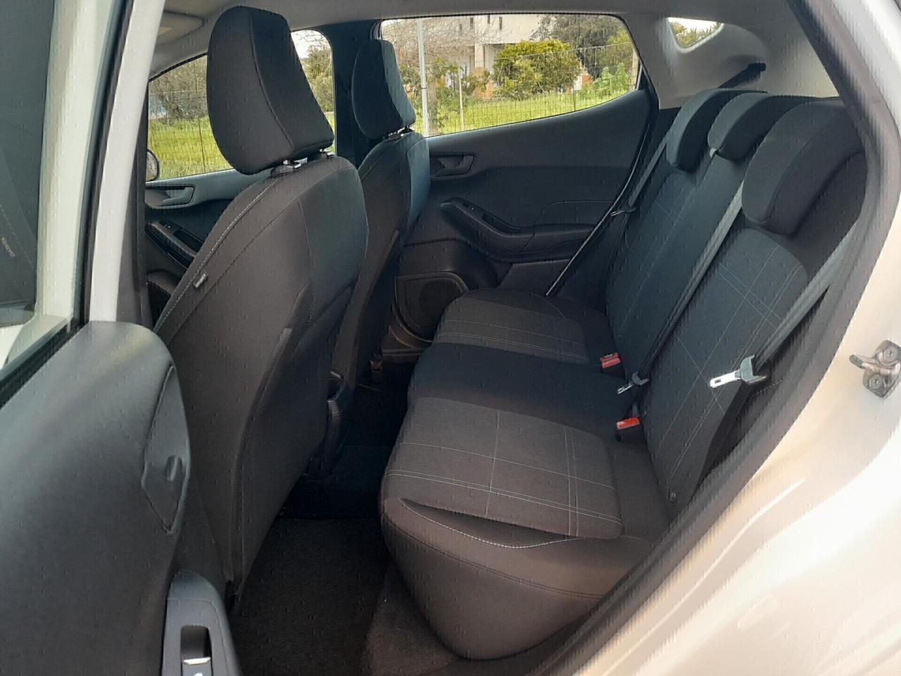 Ford Fiesta 1.5 EcoBlue 5 porte Connect Anno 2020
