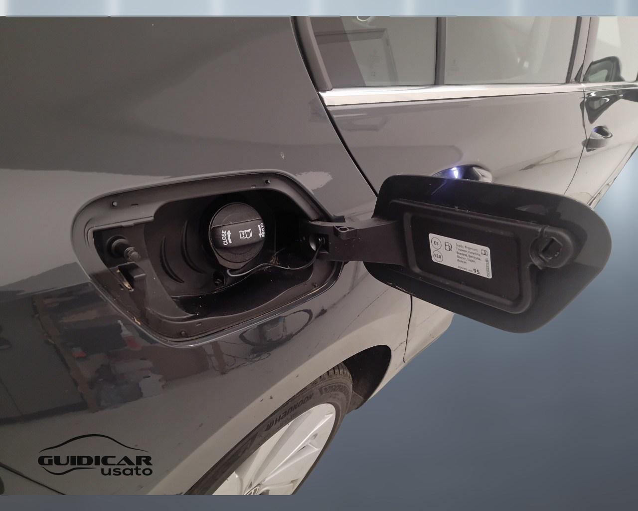 VOLKSWAGEN Golf VIII 2024 - Golf 1.5 tsi ehybrid Style 204cv dsg