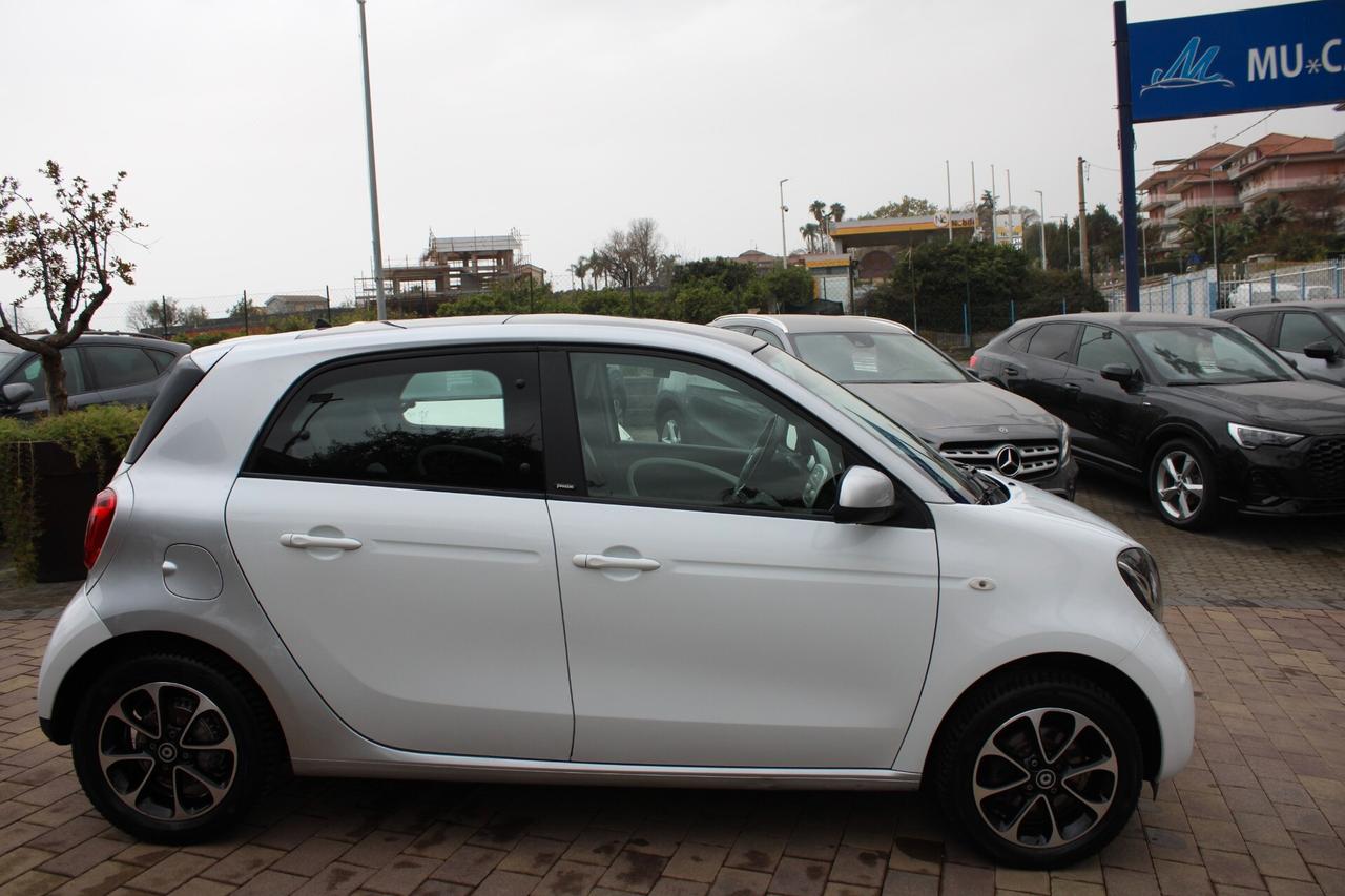 Smart ForFour 70 1.0 Prime