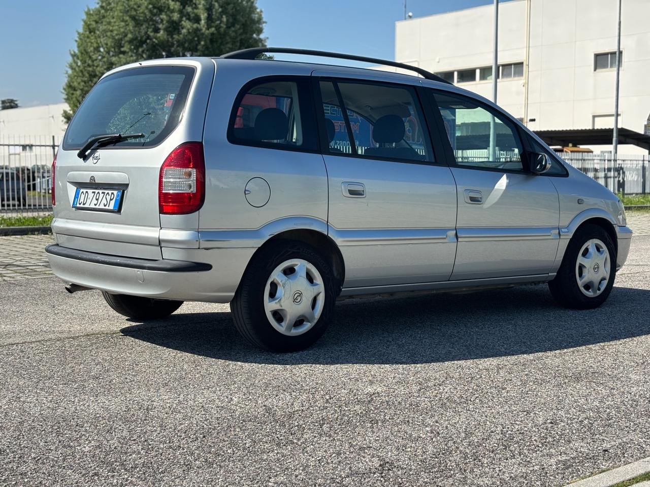 Opel Zafira 1.6 16V cat Elegance