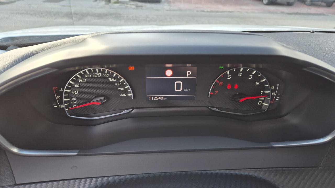 Peugeot 2008 PureTech 130 S&S EAT8 Allure