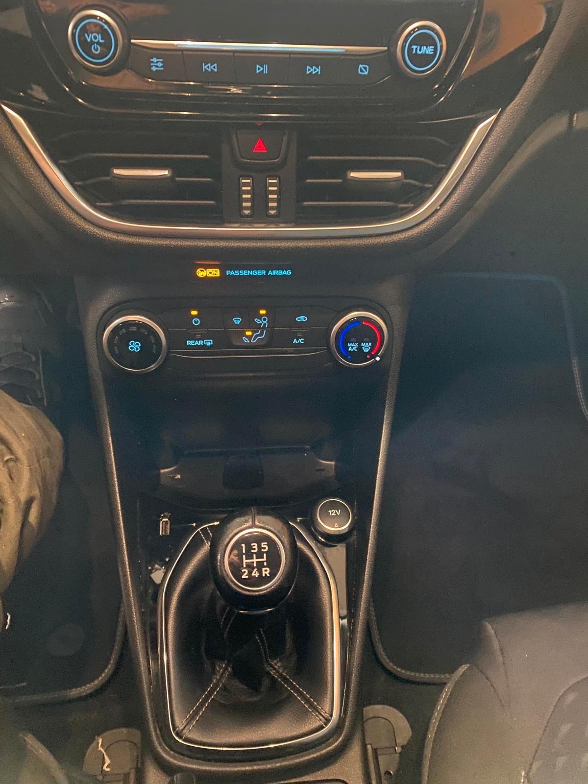 Ford Fiesta 1.1 85 CV 5 porte Titanium