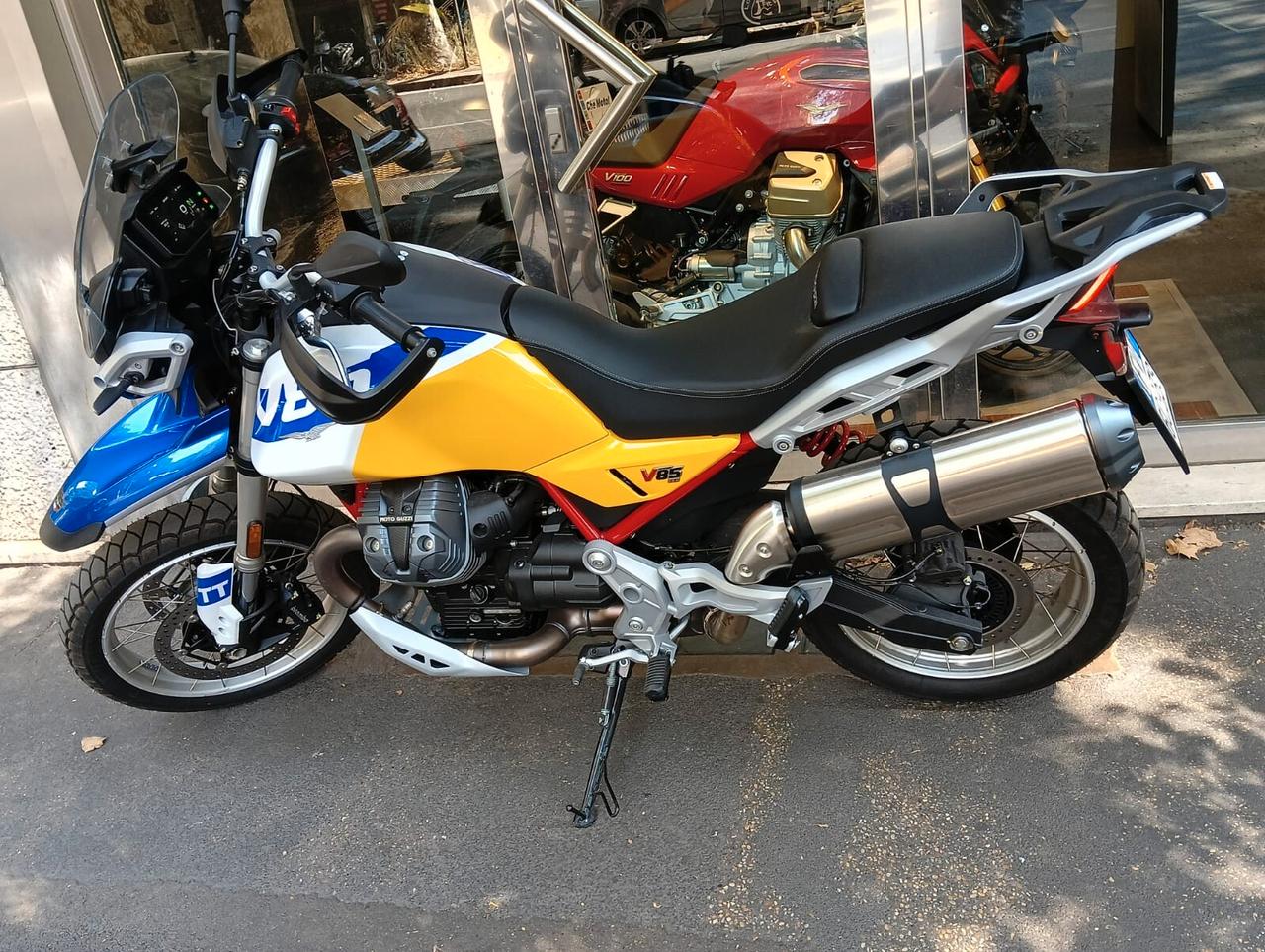 Moto Guzzi V 85 TT