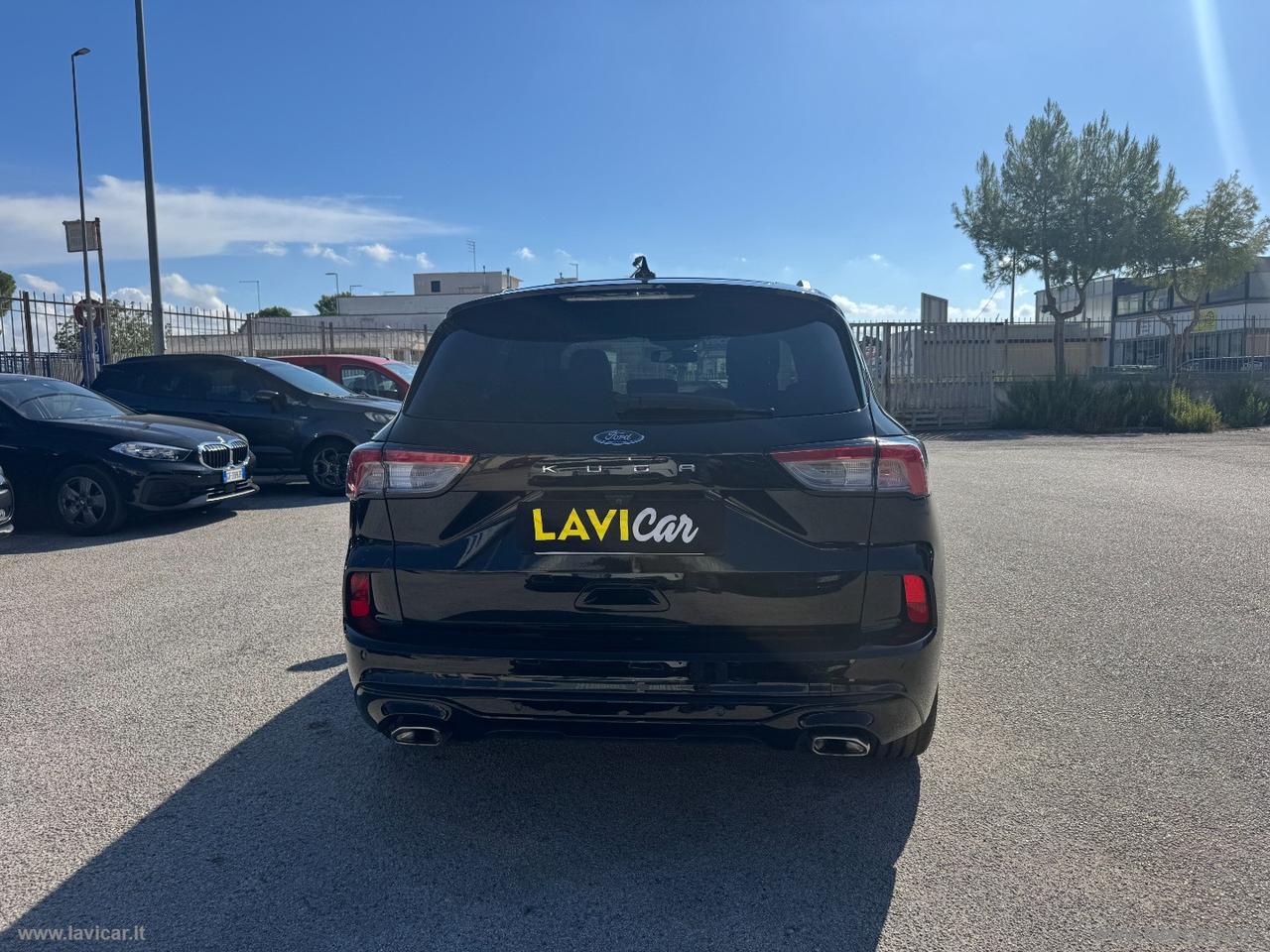 FORD Kuga 1.5 EcoBl. 120 CV aut.2WD ST-L.Des.