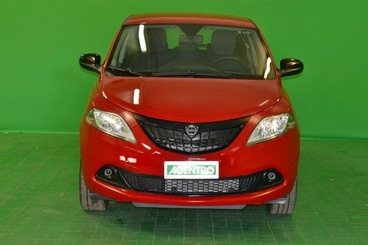 LANCIA New Ypsilon 5 porte - 70CV HYBRID ORO