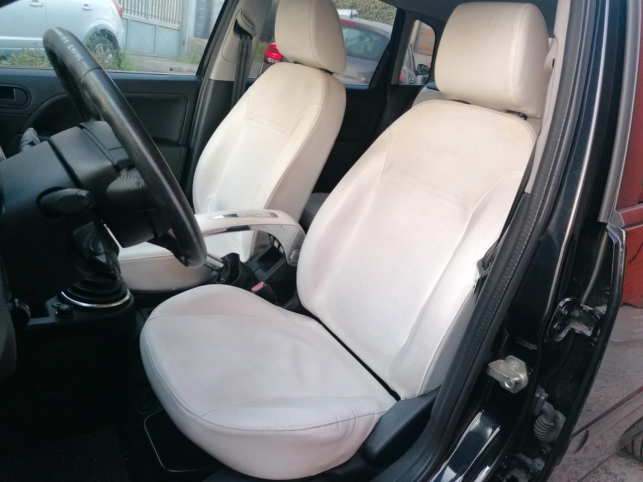 Ford Fiesta 1.4 TDCi 5p. Titanium (unico proprietario)