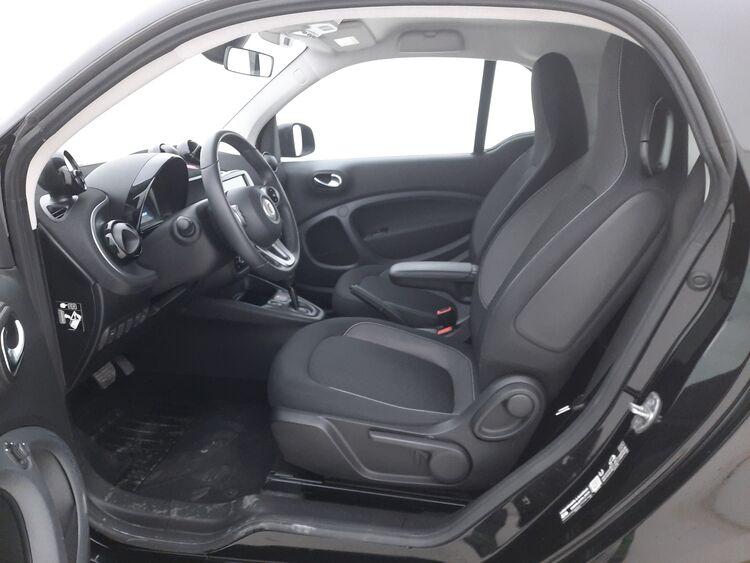 Smart fortwo EQ Passion BR117174 Elettrico 82CV