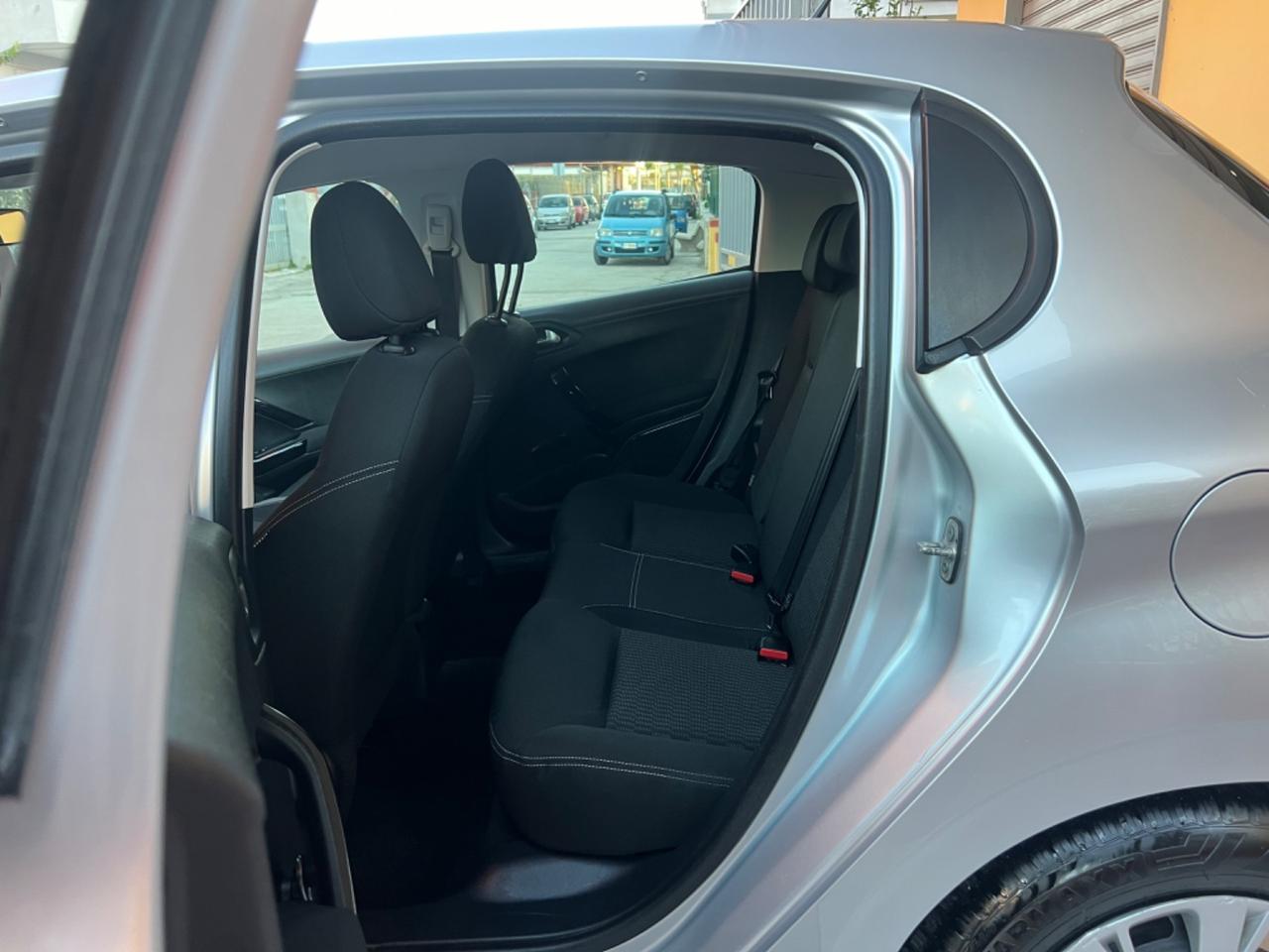 Peugeot 208 PureTech 68 5 porte Active