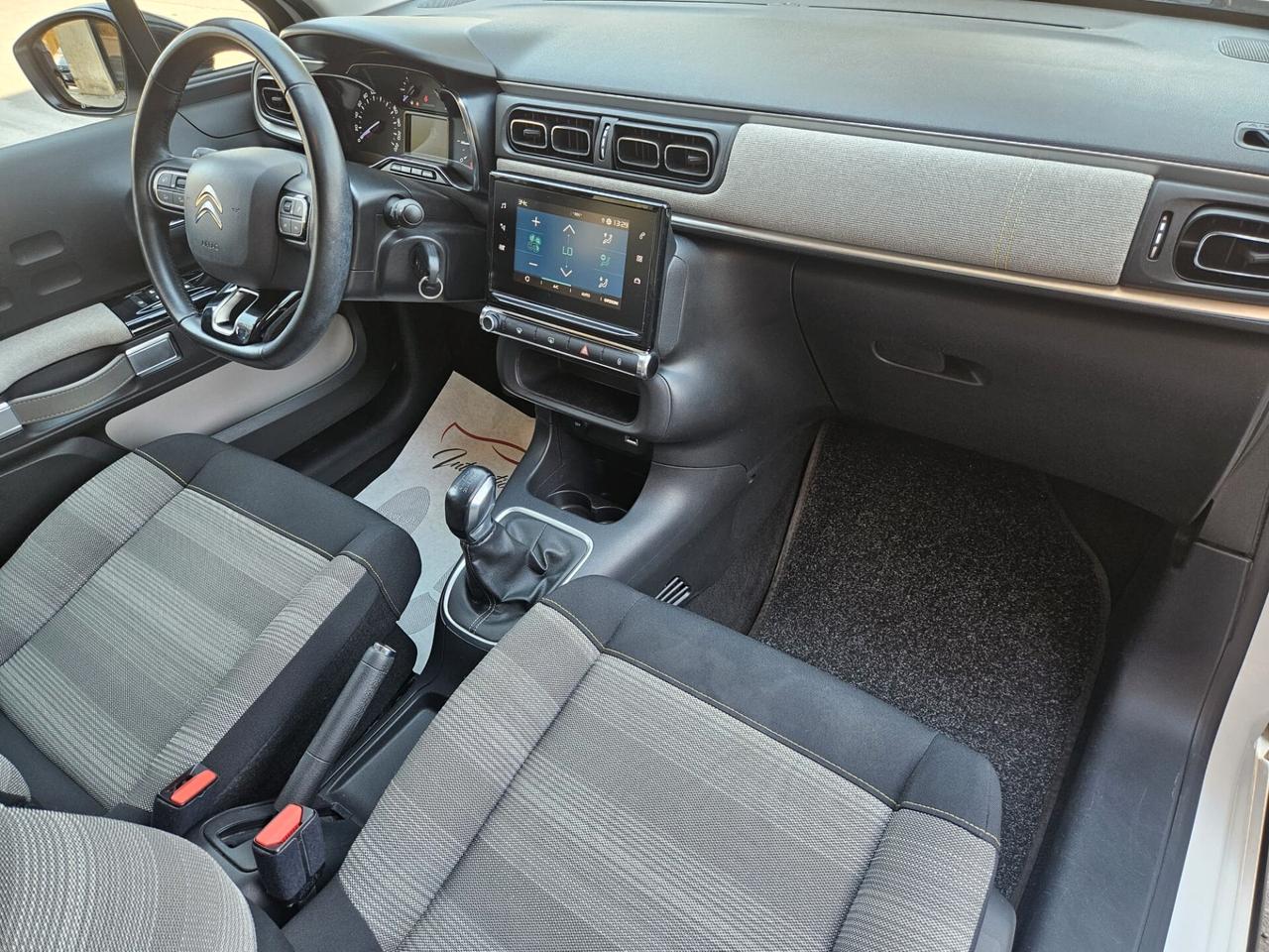 Citroen C3 1.2 benzina 61kw SHINE 2019