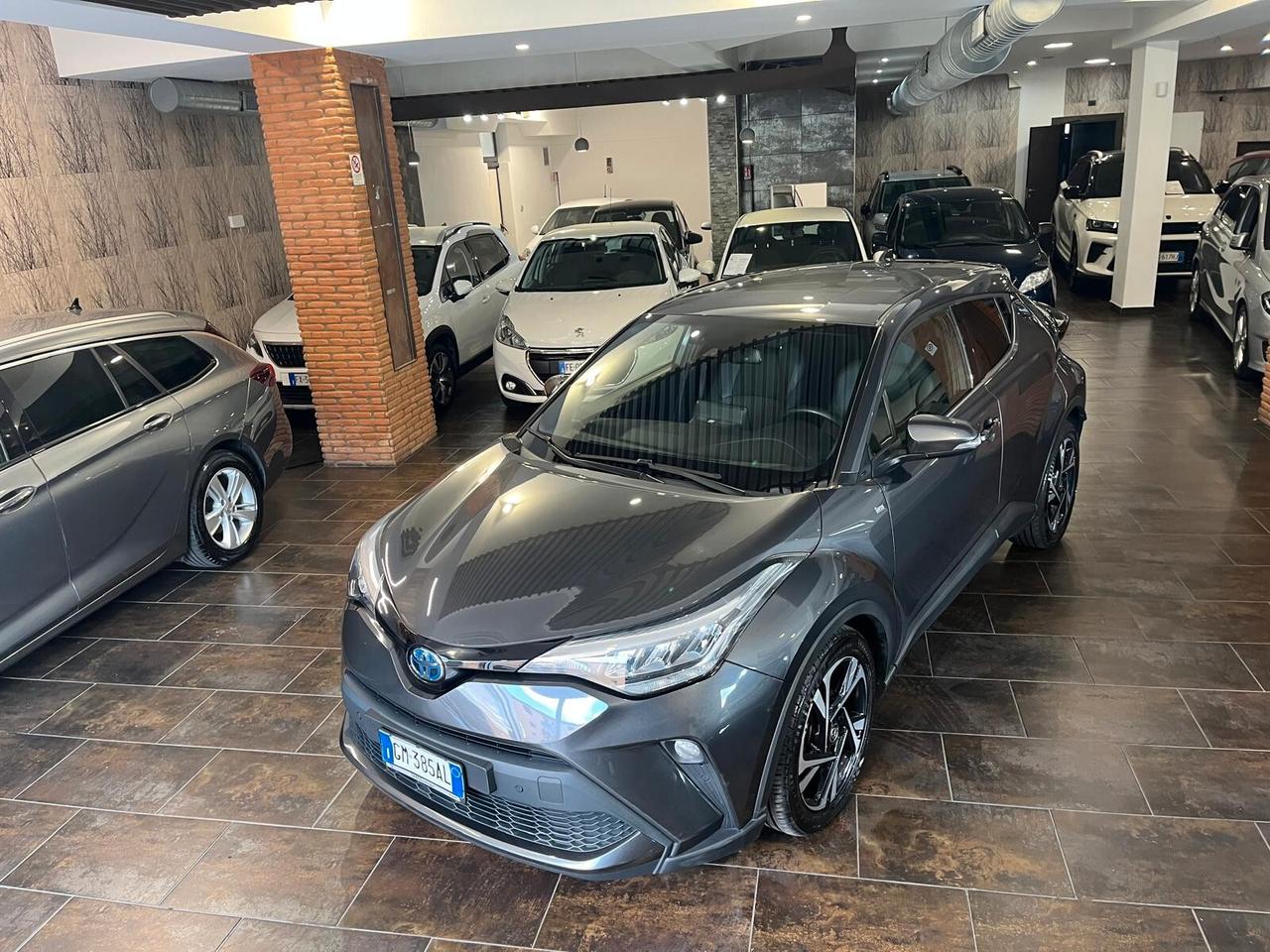 Toyota C-HR 1.8 Hybrid E-CVT Trend