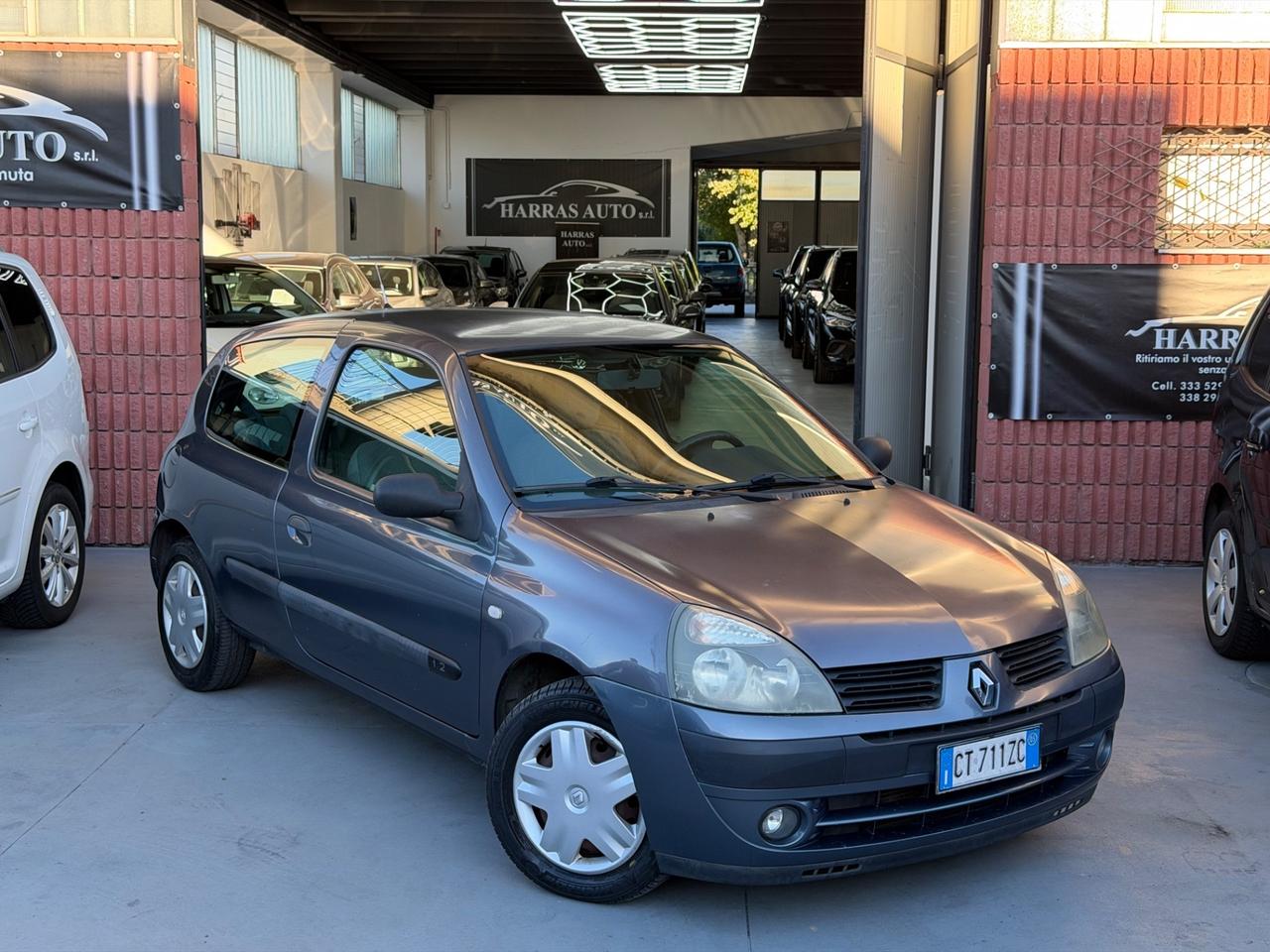 Renault Clio 1.2 cat 3 porte Confort Authentique