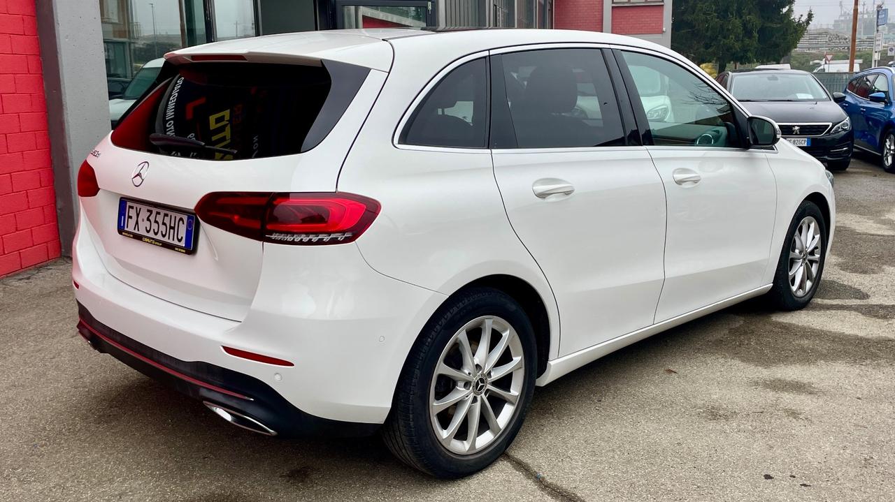 MERCEDES-BENZ CLASSE B 180D PREMIUM 116CV - PELLE, TETTO, VIRTUAL COCKPIT, NEOPATENTATI