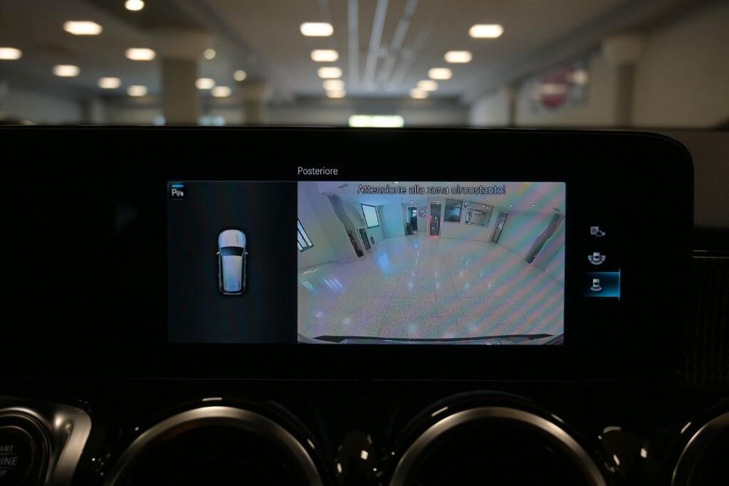 Mercedes-benz GLB 180 d Automatic AMG Line Premium