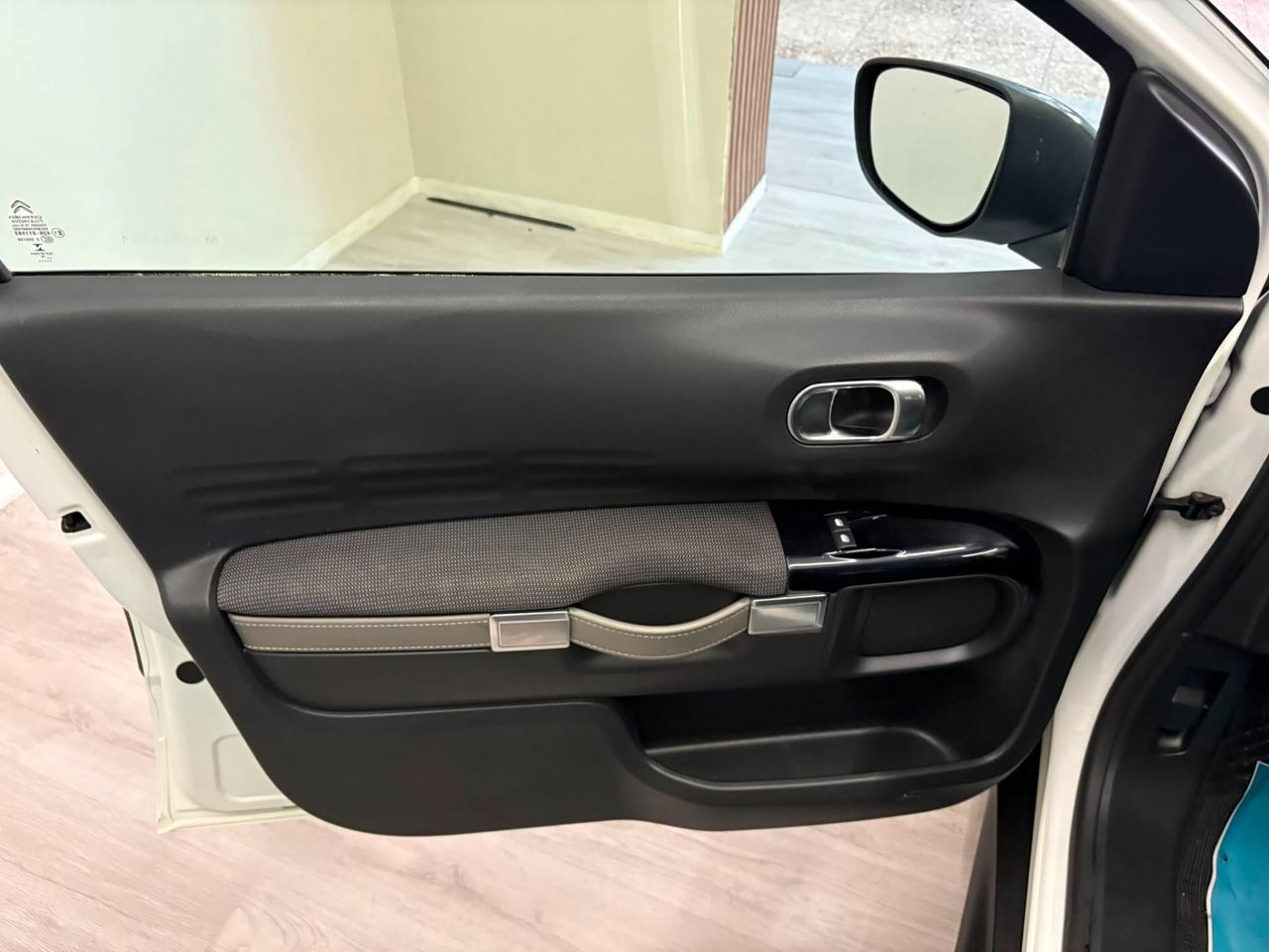 Citroen C4 Cactus 1500cc BlueHDi 100cv Shine