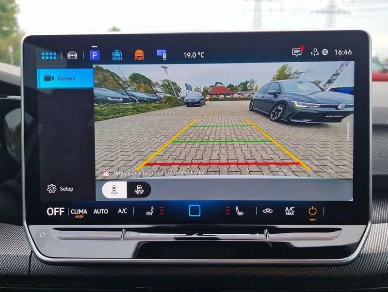 Volkswagen Golf Golf 1.5 etsi R-Line 150cv dsg Navi Full LED Camera Cockpit