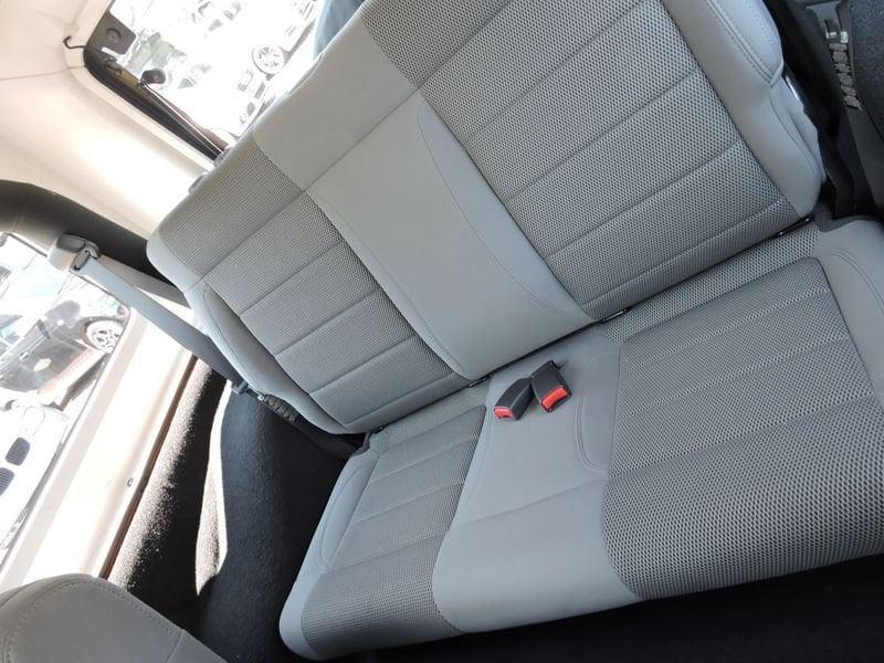 Jeep Wrangler Wrangler 2.8 CRD Sahara Auto