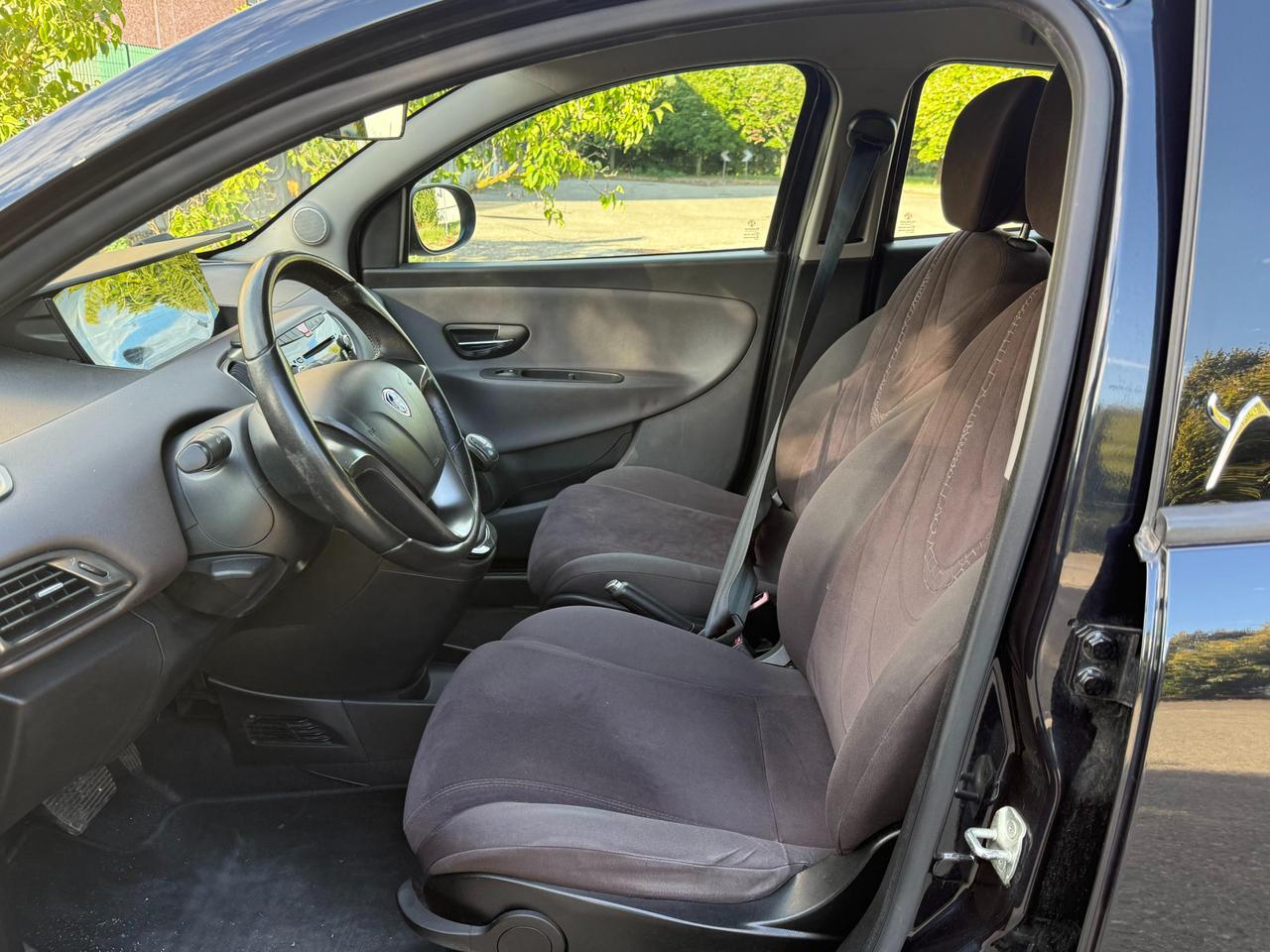 Lancia Ypsilon Ypsilon 0.9 t.air Gold s&s 85cv dfn