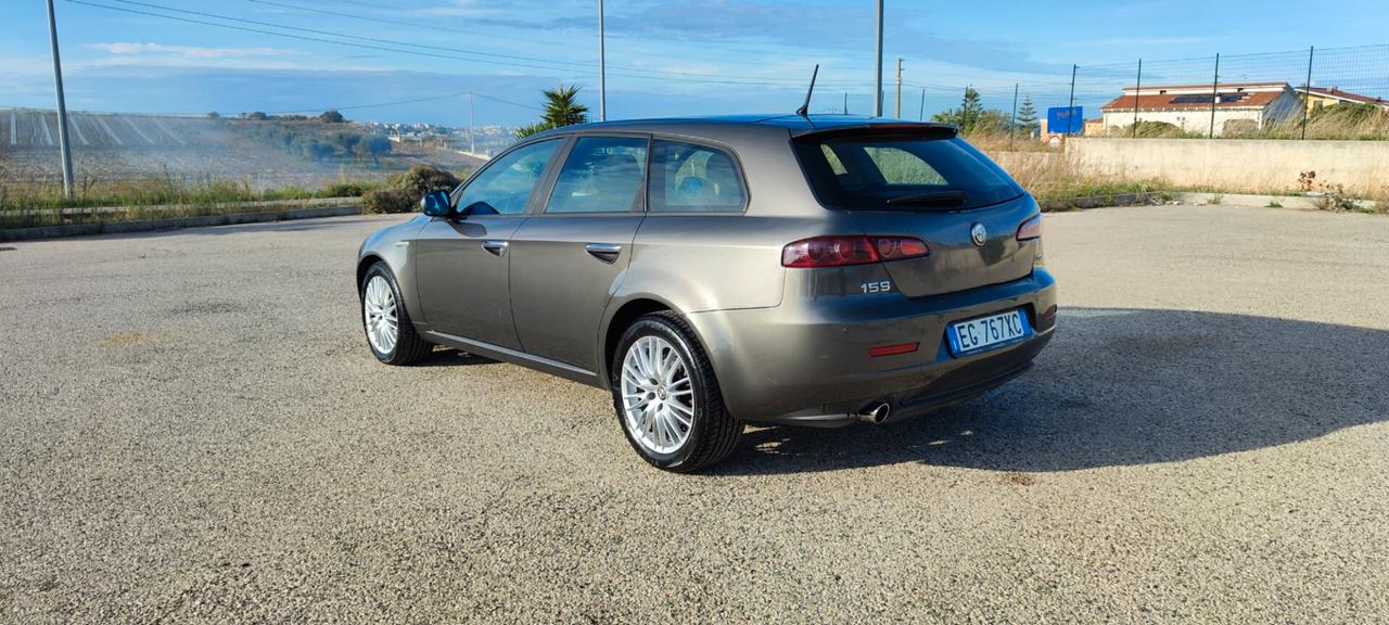 Alfa Romeo 159 2.0 JTDm Sportwagon Super