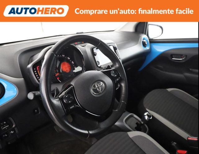 TOYOTA Aygo 1.0 VVT-i 72 CV 5 porte x-play MMT