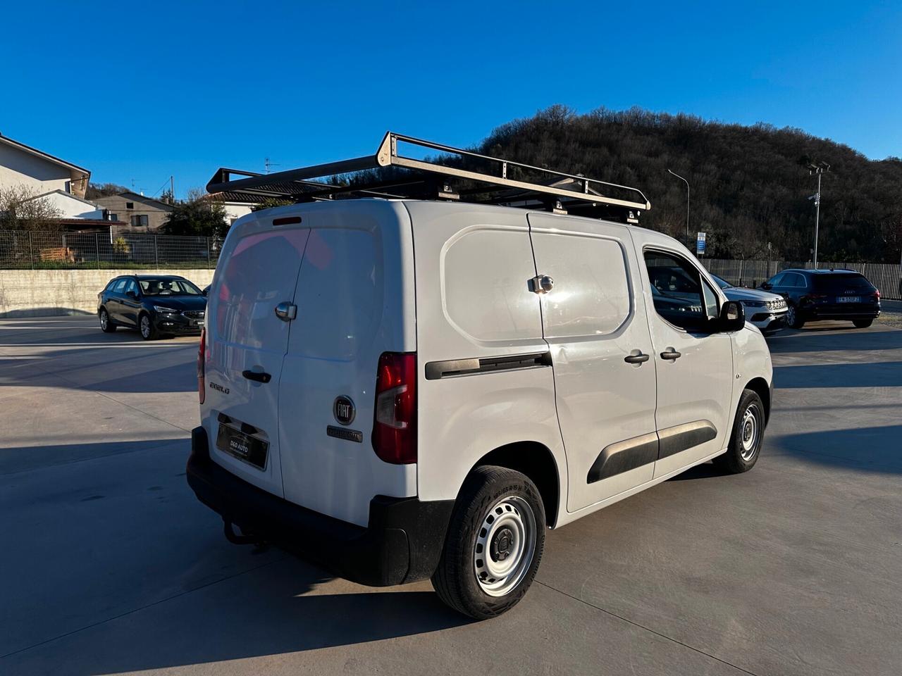 FIAT DOBLO VAN 1.5 BLUEHDI 100CV 2023 - GANCIO TRAINO
