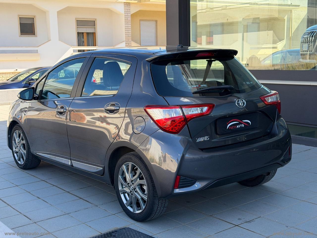 TOYOTA Yaris 1.0 5p. Cool