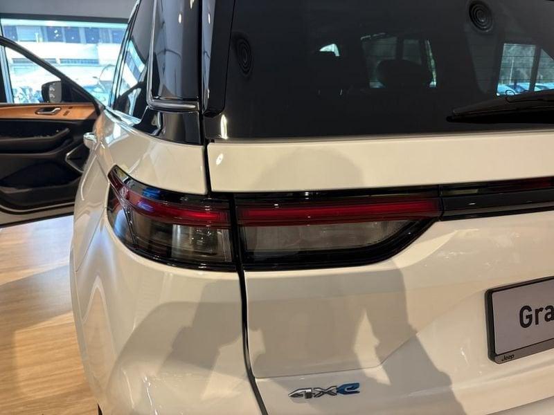 Jeep Grand Cherokee PLUG-IN HYBRID MY 23 SUMMIT RESERVE 2
