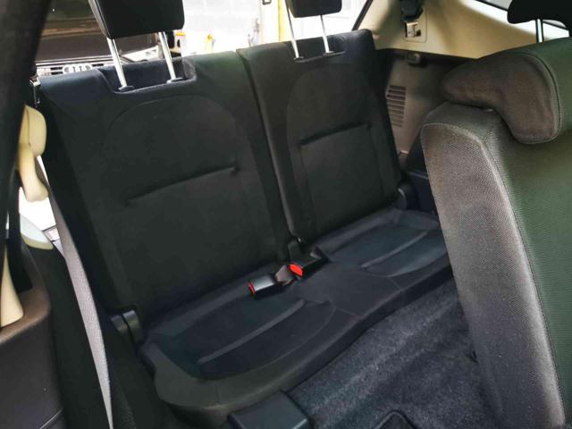 NISSAN Qashqai+2 2.0 dCi DPF 4WD n-tec