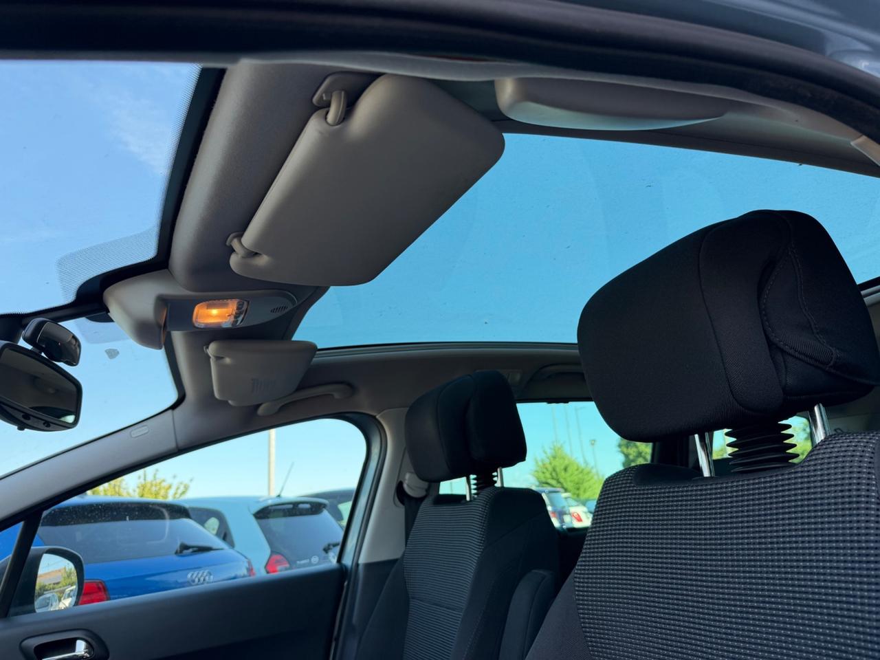 Peugeot 5008 2.0 Diesel 7 posti