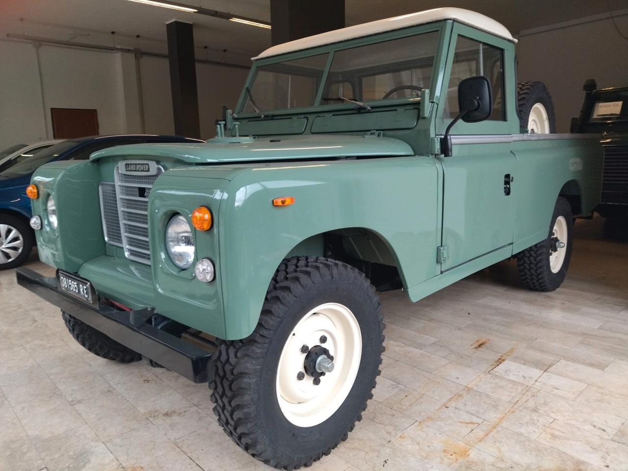 Land Rover Defender PICK-UP COMPLETAMENTE RESTAURATO