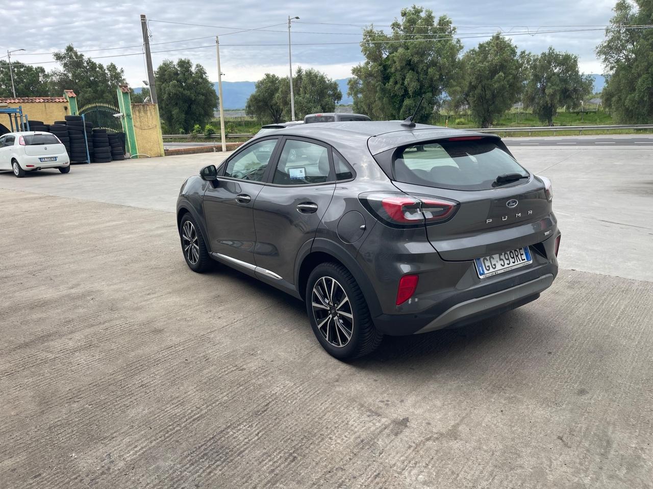 Ford Puma 1.0 EcoBoost Hybrid 125 CV S&S aut. Titanium