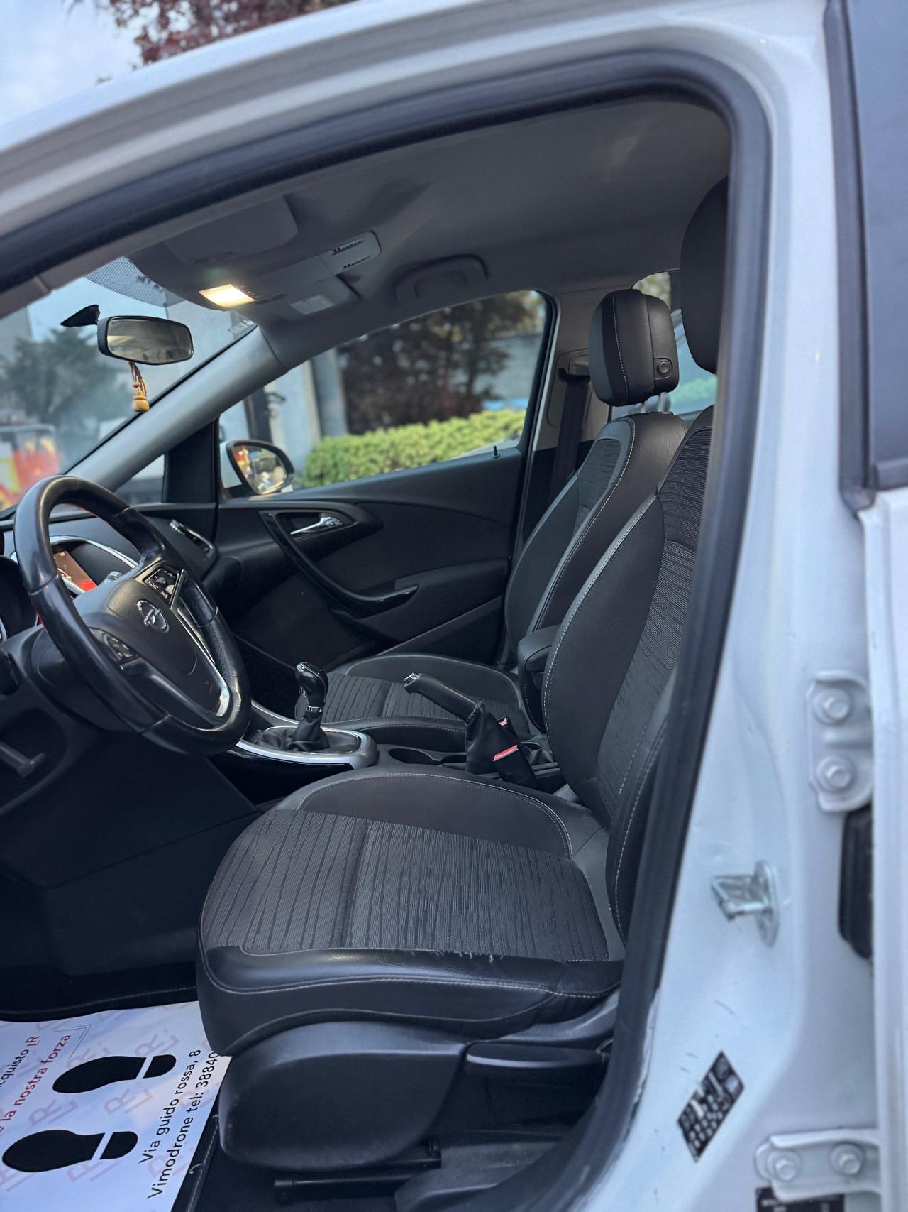 Opel Astra 1.4 Turbo 140CV Sports Tourer GPL Tech Cosmo