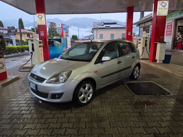 Ford Fiesta 1.2 GPL POCHI KM SUPER OFFERTA