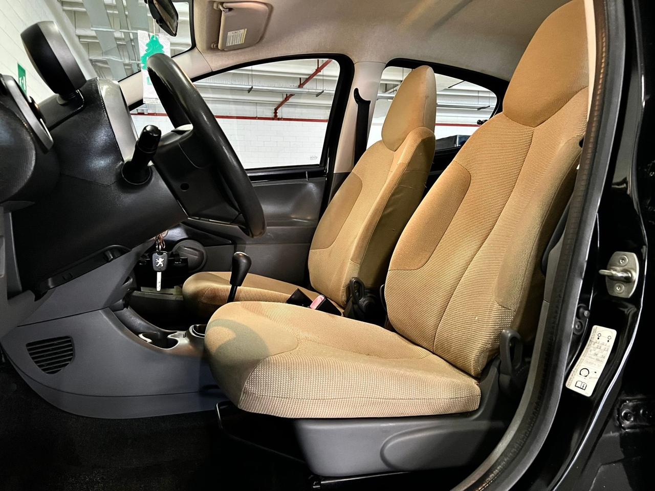 Peugeot 107 1.0 68CV 5p. Sweet Years