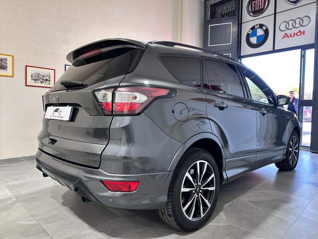 Ford Kuga 1.5 TDCI 120 CV ST-Line - CAMERA - NAVI