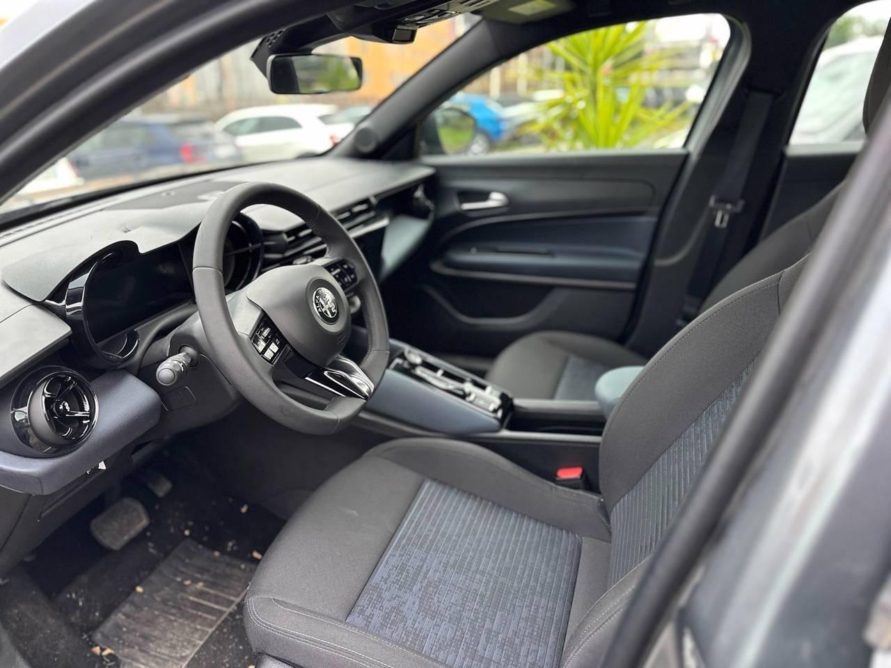 ALFA ROMEO Junior - Junior 1.2 ibrida 145cv edct6