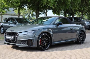Audi TT Roadster 40 TFSI 3xS-LINE S-TRONIC