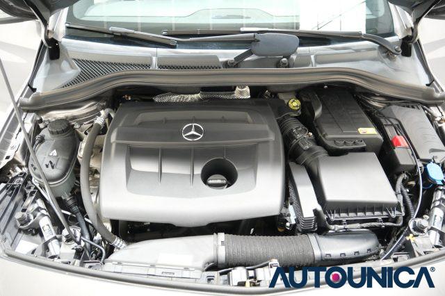 MERCEDES-BENZ B 180 CDI AUTOMATIC SPORT FULL LED NEOPATENTATI