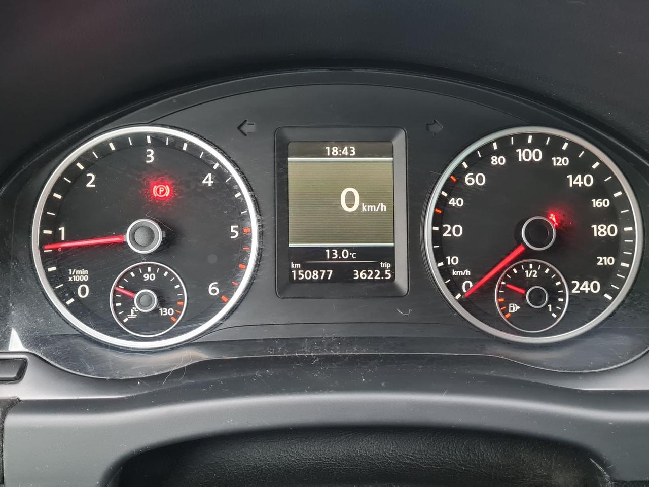 Volkswagen Tiguan 2.0 TDI BlueMotion Sport S #9743